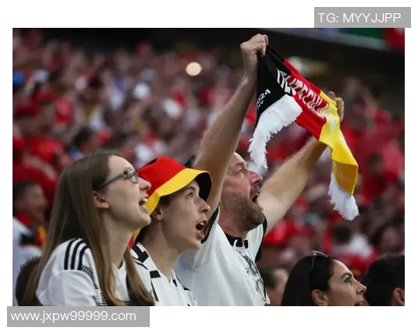 当足球巨星踏入篮球赛场 看跨界热情点燃两种运动激情